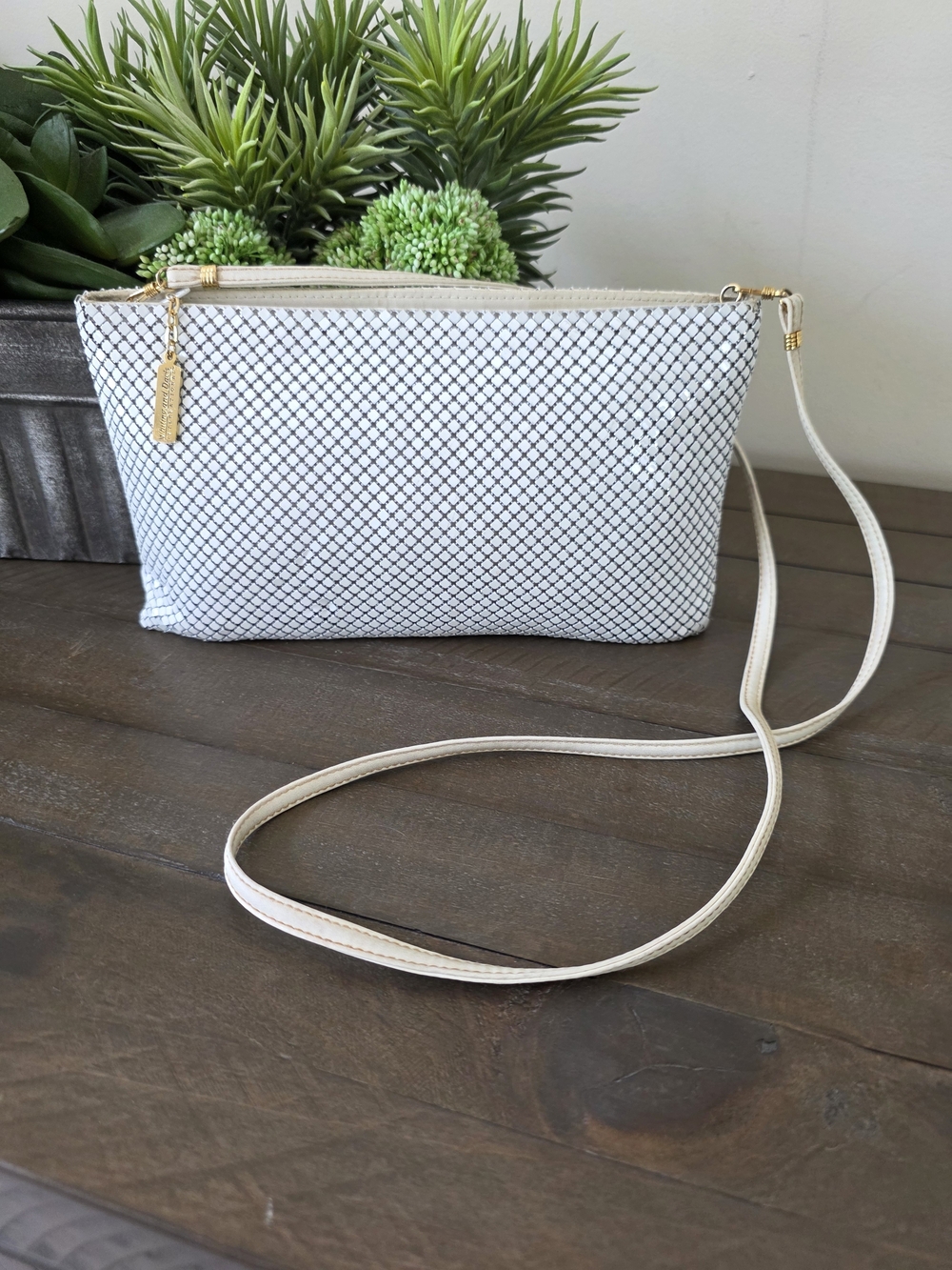 Vintage Whiting & Davis International White Metal Mesh Crossbody Clutch